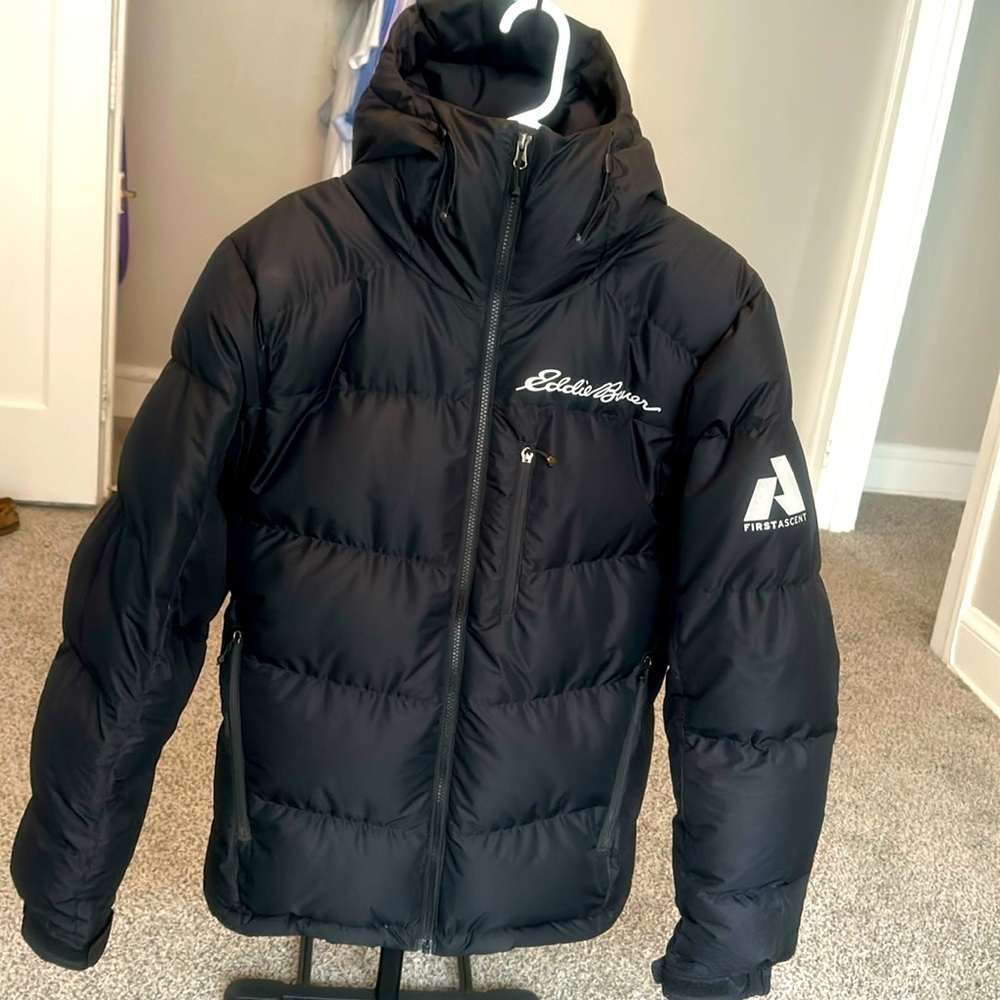 GUC Eddie Bauer Peak XV down jacket, men's Medium, black